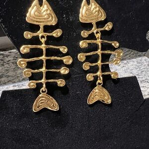 Gold Fishbone Earrings